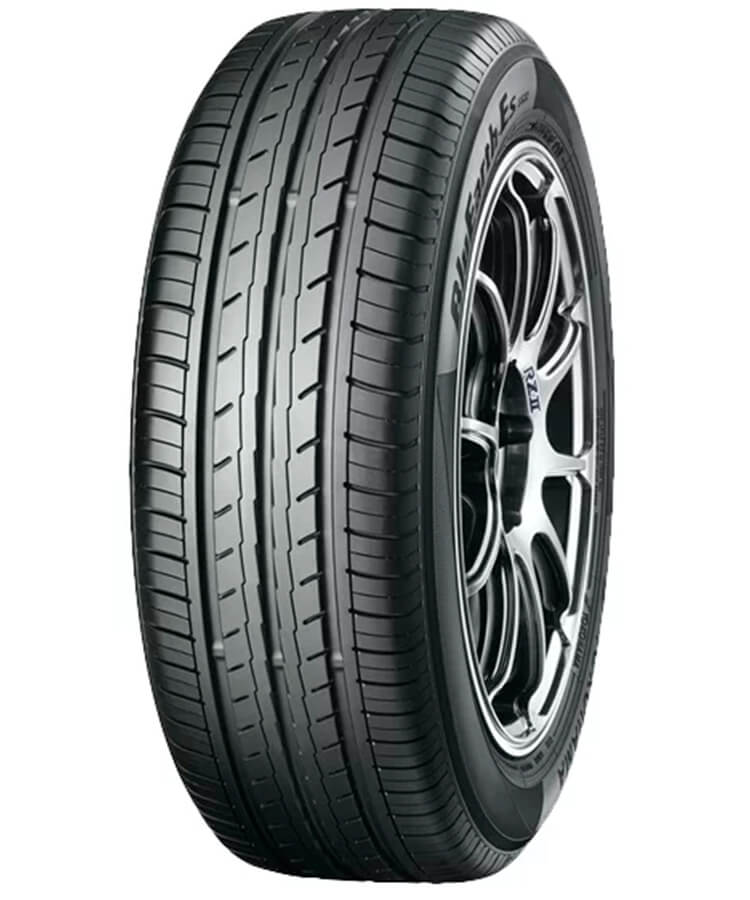 Yokohama BluEarth ES32 215/60 R16 99V